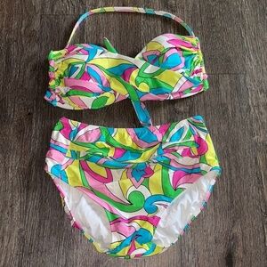 Tara Grinna size 8 Two piece swimsuit great condition